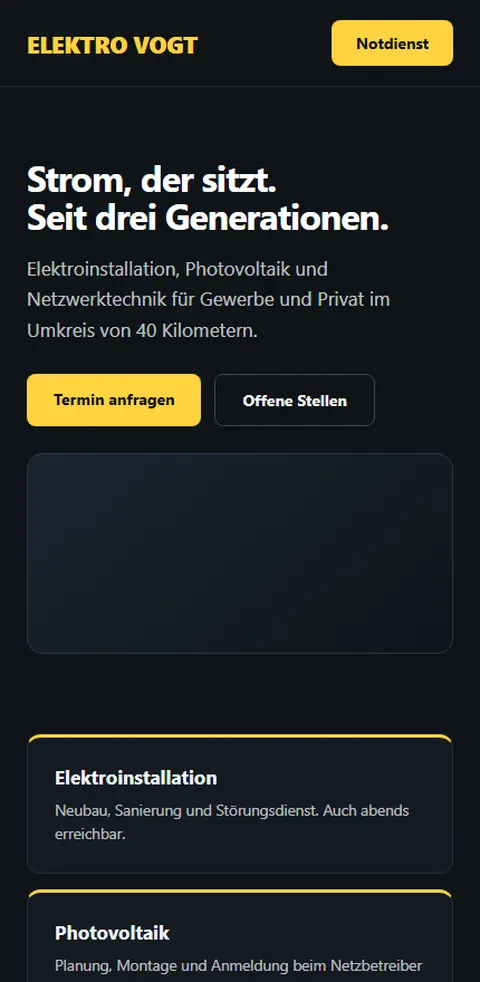Handyansicht der Elektrobetrieb-Studie mit großer Überschrift und gelbem Aktionsknopf