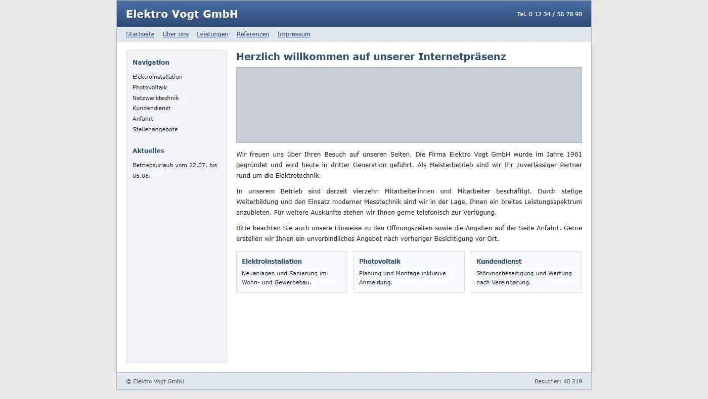 Ausgangslage: enge Seite mit Verlaufsleiste, schmaler Textspalte und Besucherzähler im Fuß